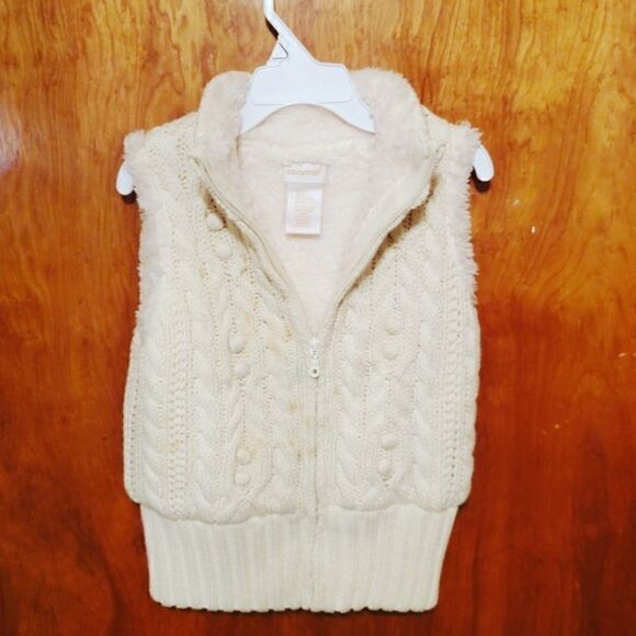 Sweater Vest   - Picture 2 of 5